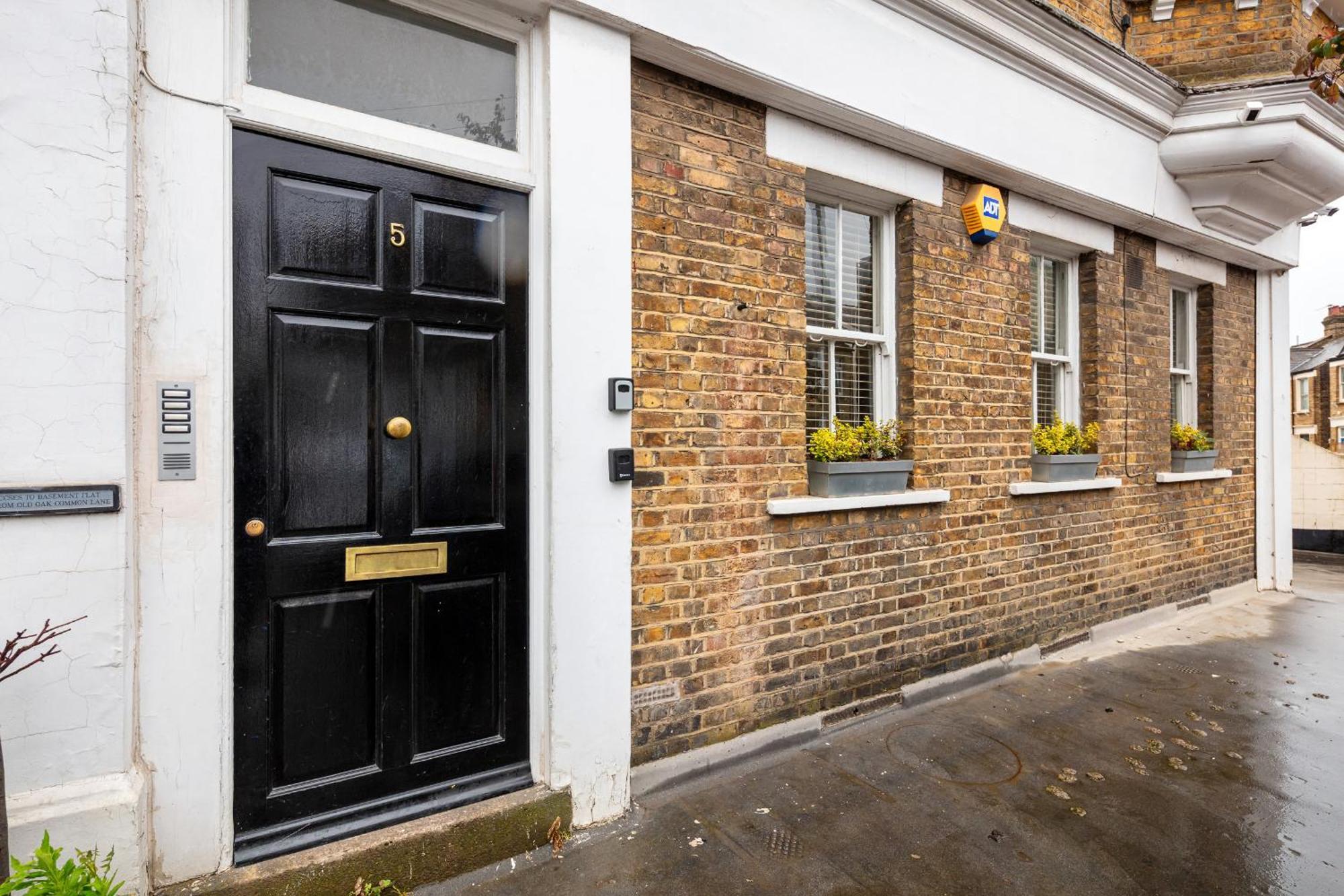 5A - Bright And Airy 2 Bedroom Apartment - Close To Central London Exterior photo